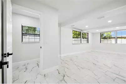 4910 N Darby Avenue, Tampa, FL 33603 - Photo 23