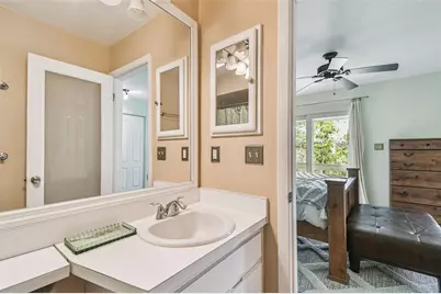 97 Davis Boulevard E #B, Tampa, FL 33606 - Photo 25
