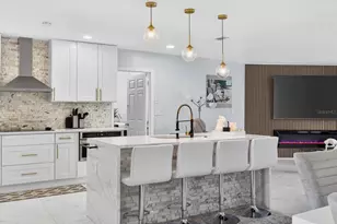 7321 Brookview Cir, Tampa, FL 33634 - Photo 13