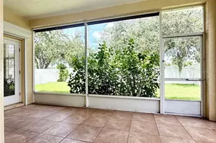 30533 Lettingwell Cir, Wesley Chapel, FL 33543 - Photo 5