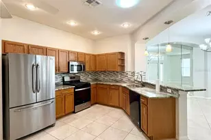 30533 Lettingwell Cir, Wesley Chapel, FL 33543 - Photo 11