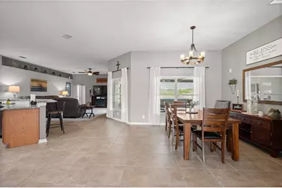 1552 Avondale Ridge Drive, Plant City, FL 33567 - Photo 19