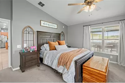 1552 Avondale Ridge Drive, Plant City, FL 33567 - Photo 23