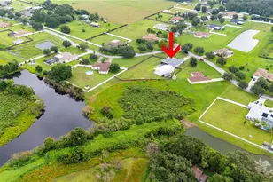 1552 Avondale Ridge Dr, Plant City, FL 33567 - Photo 75