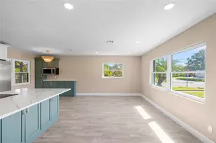 5901 Denver St NE, Saint Petersburg, FL 33703 - Photo 7