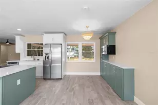 5901 Denver St NE, Saint Petersburg, FL 33703 - Photo 9