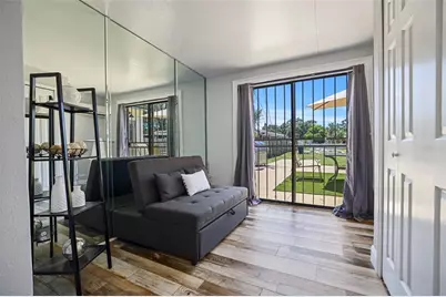 2035 28th Street S, Saint Petersburg, FL 33712 - Photo 47