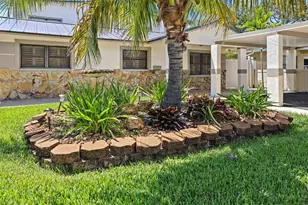 2035 28th St S, Saint Petersburg, FL 33712 - Photo 57