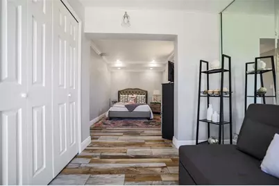 2035 28th Street S, Saint Petersburg, FL 33712 - Photo 49