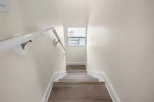 1739 19th Ave S, Saint Petersburg, FL 33712 - Photo 25