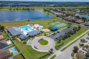 609 Tanana Fall Dr, Ruskin, FL 33570 - Photo 37