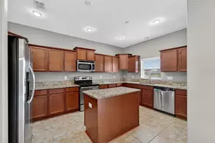 609 Tanana Fall Dr, Ruskin, FL 33570 - Photo 65