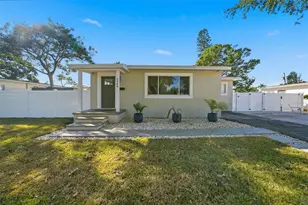 5548 Dartmouth Ave N, Saint Petersburg, FL 33710 - Photo 3