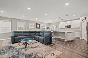 8235 Abby Brooks Cir, Wesley Chapel, FL 33545 - Photo 11