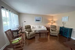 8075 112th St, Seminole, FL 33772 - Photo 3