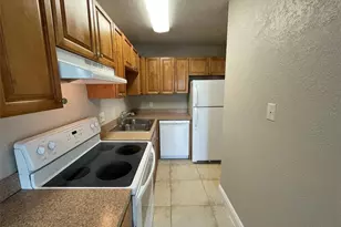 13686 Orange Sunset Dr, Tampa, FL 33618 - Photo 13