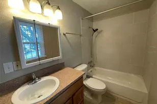 13686 Orange Sunset Dr, Tampa, FL 33618 - Photo 19