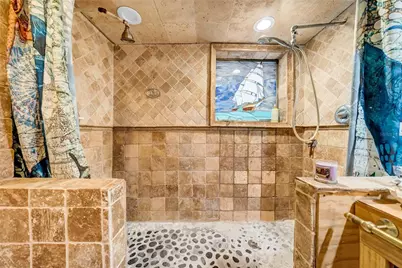 17714 Long Point Drive, Redington Shores, FL 33708 - Photo 19