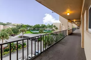 90 S Highland Ave, Tarpon Springs, FL 34689 - Photo 3