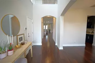 10702 Pleasant Knoll Dr, Tampa, FL 33647 - Photo 5