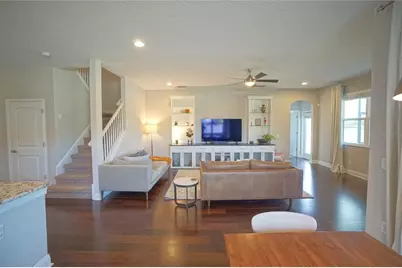 10702 Pleasant Knoll Drive, Tampa, FL 33647 - Photo 11