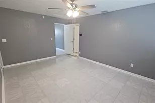 5551 Fairway Dr, Ridge Manor, FL 33523 - Photo 13