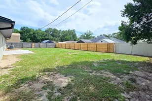 5551 Fairway Dr, Ridge Manor, FL 33523 - Photo 37