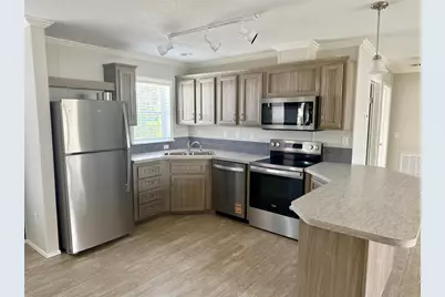 37743 Geiger Road, Zephyrhills, FL 33542 - Photo 9