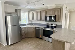 37743 Geiger Rd, Zephyrhills, FL 33542 - Photo 9