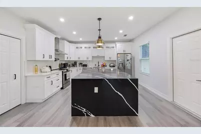 914 E North Bay Street, Tampa, FL 33603 - Photo 9