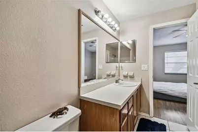 2124 Fletchers Point Circle, Tampa, FL 33613 - Photo 33