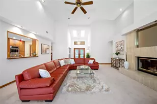 9807 Compass Point Way, Tampa, FL 33615 - Photo 11
