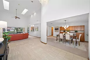 9807 Compass Point Way, Tampa, FL 33615 - Photo 9