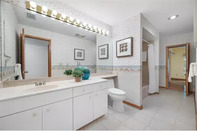 9807 Compass Point Way, Tampa, FL 33615 - Photo 29
