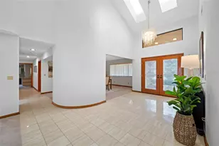 9807 Compass Point Way, Tampa, FL 33615 - Photo 21