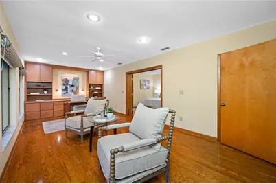 9807 Compass Point Way, Tampa, FL 33615 - Photo 45