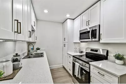 4726 W Knights Avenue, Tampa, FL 33611 - Photo 15