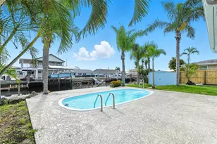 13818 Malcolm Ave, Hudson, FL 34667 - Photo 9