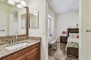 10218 Waterside Oaks Dr, Tampa, FL 33647 - Photo 45