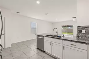 31276 Penny Surf Loop, Wesley Chapel, FL 33545 - Photo 13