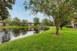 2679 Sabal Springs Cir, Clearwater, FL 33761 - Photo 27