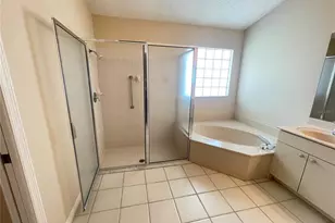 2132 W Del Webb Blvd, Sun City Center, FL 33573 - Photo 25