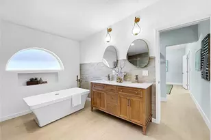 5048 43rd St S, Saint Petersburg, FL 33711 - Photo 19