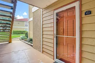 9481 Highland Oak Dr, Tampa, FL 33647 - Photo 13