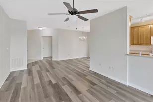 2058 Kings Palace Dr, Riverview, FL 33578 - Photo 15