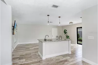 4412 Stonehenge Road, Tampa, FL 33624 - Photo 11