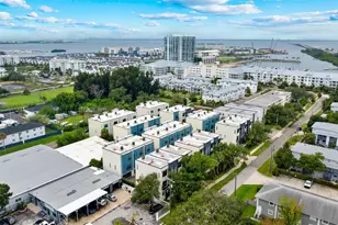 4810 W McElroy Ave, Tampa, FL 33611 - Photo 45