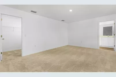 6945 Beckwith Avenue, North Port, FL 34291 - Photo 11