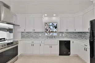 14028 Blackjack Rd, Dover, FL 33527 - Photo 5