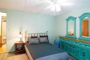 5240 Astrid Dr, Zephyrhills, FL 33541 - Photo 23